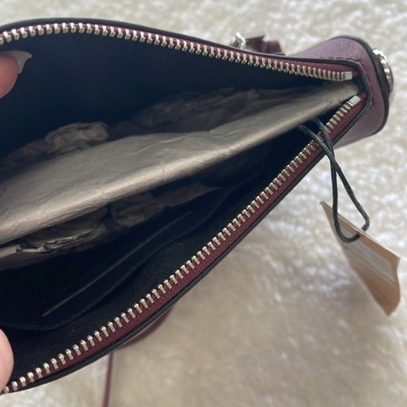 Rebecca Minkoff Avery Leather Crossbody Bag - Picture 6 of 7
